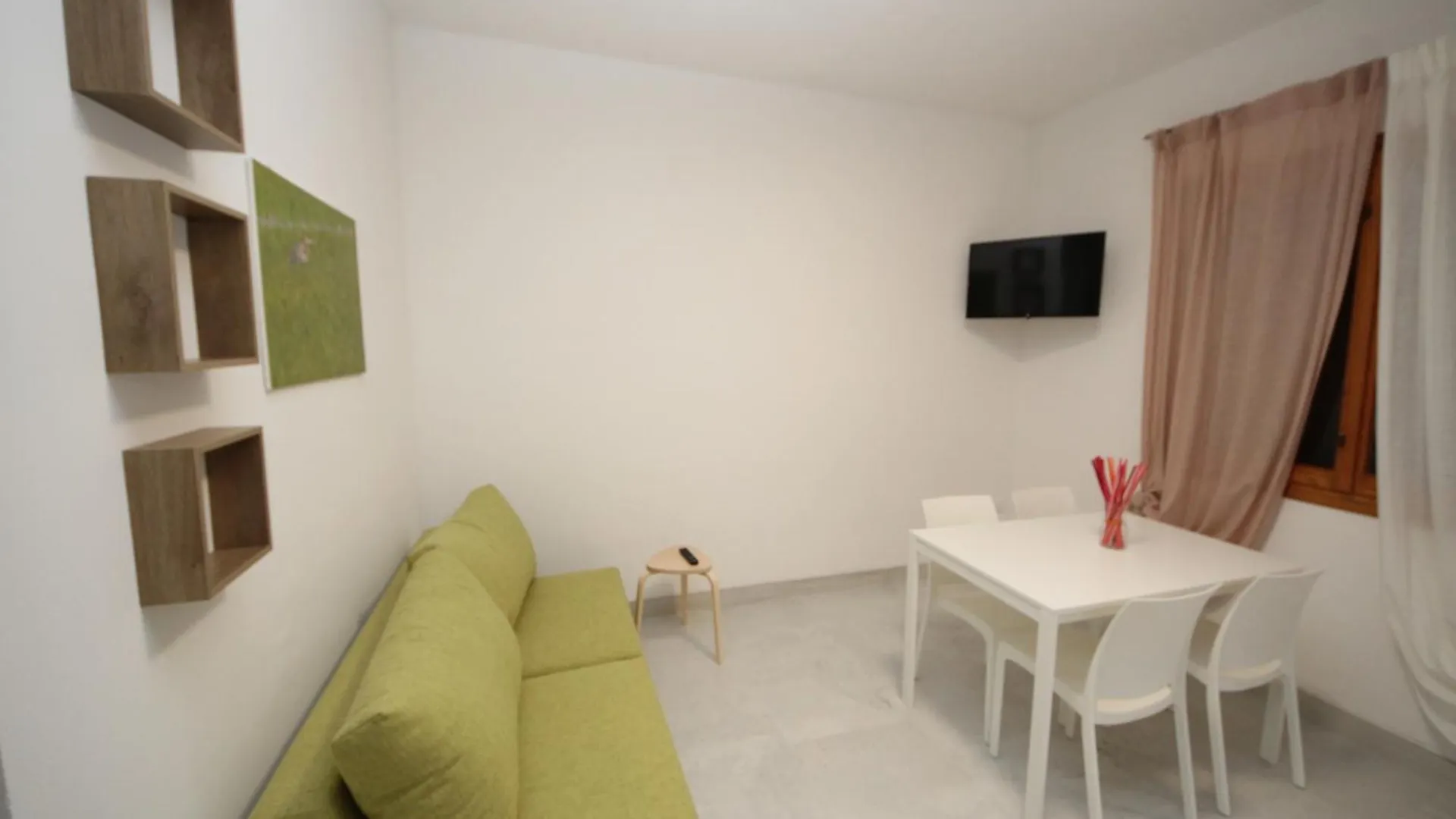 Modern Apartment Near The Beach ロゾリーナ・マーレ